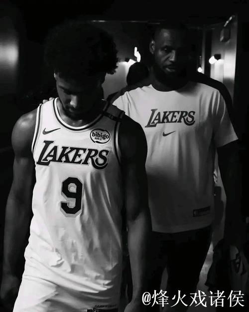 NBA历史性一刻！詹姆斯父子有望揭幕战联手出战